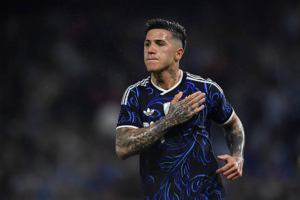 Una frase y una sanción: el comentario de Enzo que sacudió al Chelsea