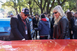 El Parque Avellaneda albergó una exposición de autos clásicos organizada con apoyo del Municipio