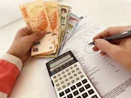Dificultades económicas en Argentina: cuáles son los gastos que las familias mantienen y cuáles recortan
