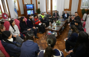 El gobernador Jaldo garantizó asistencia para la ESEA
