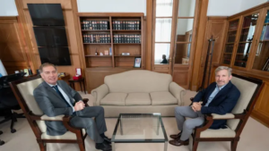 Santilli intensifica las gestiones con los gobernadores para avanzar con la reforma electoral