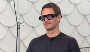 Snapchat apuesta a la realidad aumentada con una nueva generación de gafas inteligentes