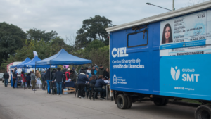 El operativo integral SMT lleva servicios y trámites gratuitos a familias de la capital en distintos barrios