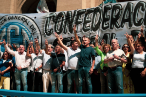 Nueva ofensiva sindical: la CGT define su próxima protesta luego de la marcha con los jubilados