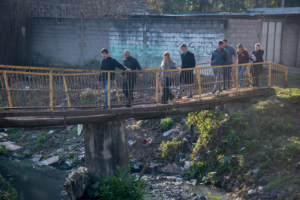 “Es una obra muy necesaria”, destacaron los vecinos que se beneficiarán con la renovación de tres puentes en la zona sur