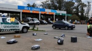 Enviaban cocaína líquida y anfetaminas por encomienda desde Tucumán y cayeron tras un operativo de Gendarmería