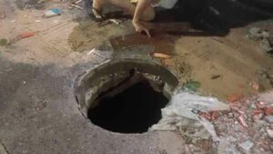 Boca de tormenta sin tapa en Villa Luján: el niño rescatado sigue internado y la familia exige respuestas de las autoridades