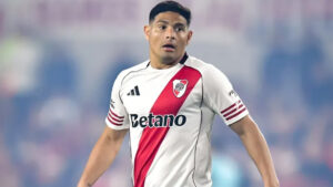 Maxi Salas rescindió con River sin hablar y viaja a Mendoza para incorporarse a Independiente Rivadavia