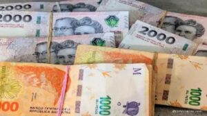 Tras nueve meses de parálisis, se reúne el Consejo del Salario Mínimo para definir un nuevo piso salarial