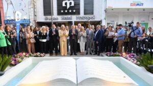 Empezamos a saldar una deuda con nuestros próceres”: se inauguró el Paseo Alberdi IA en el microcentro de San Miguel de Tucumán