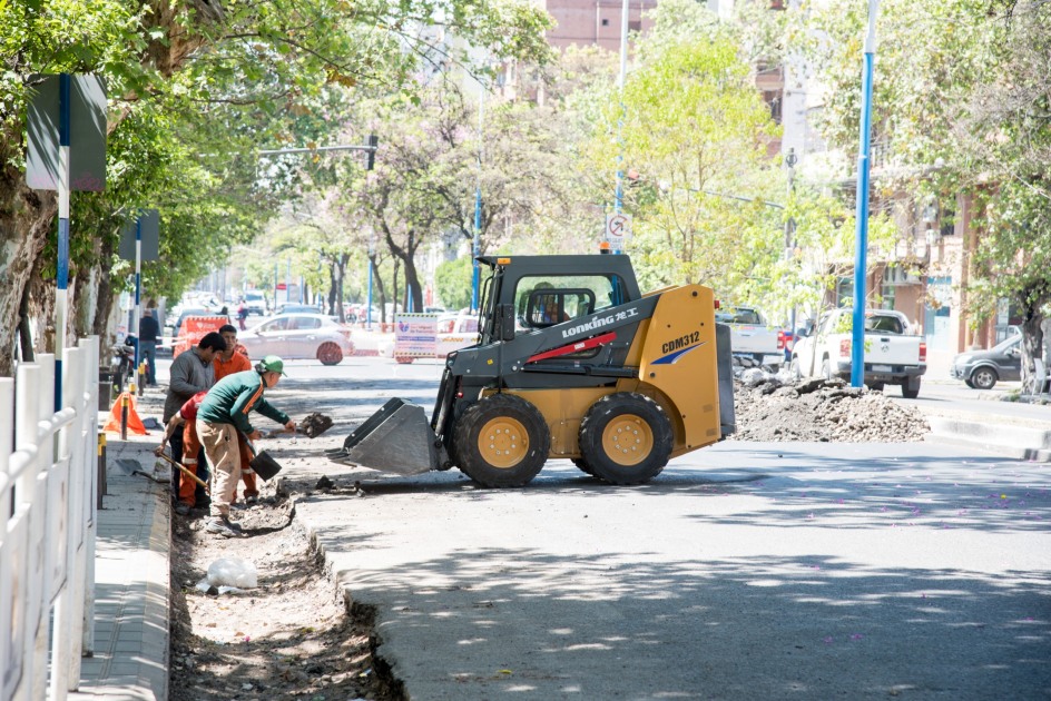 La Municipalidad ejecuta frentes de obra intensivos en avenidas clave de la capital